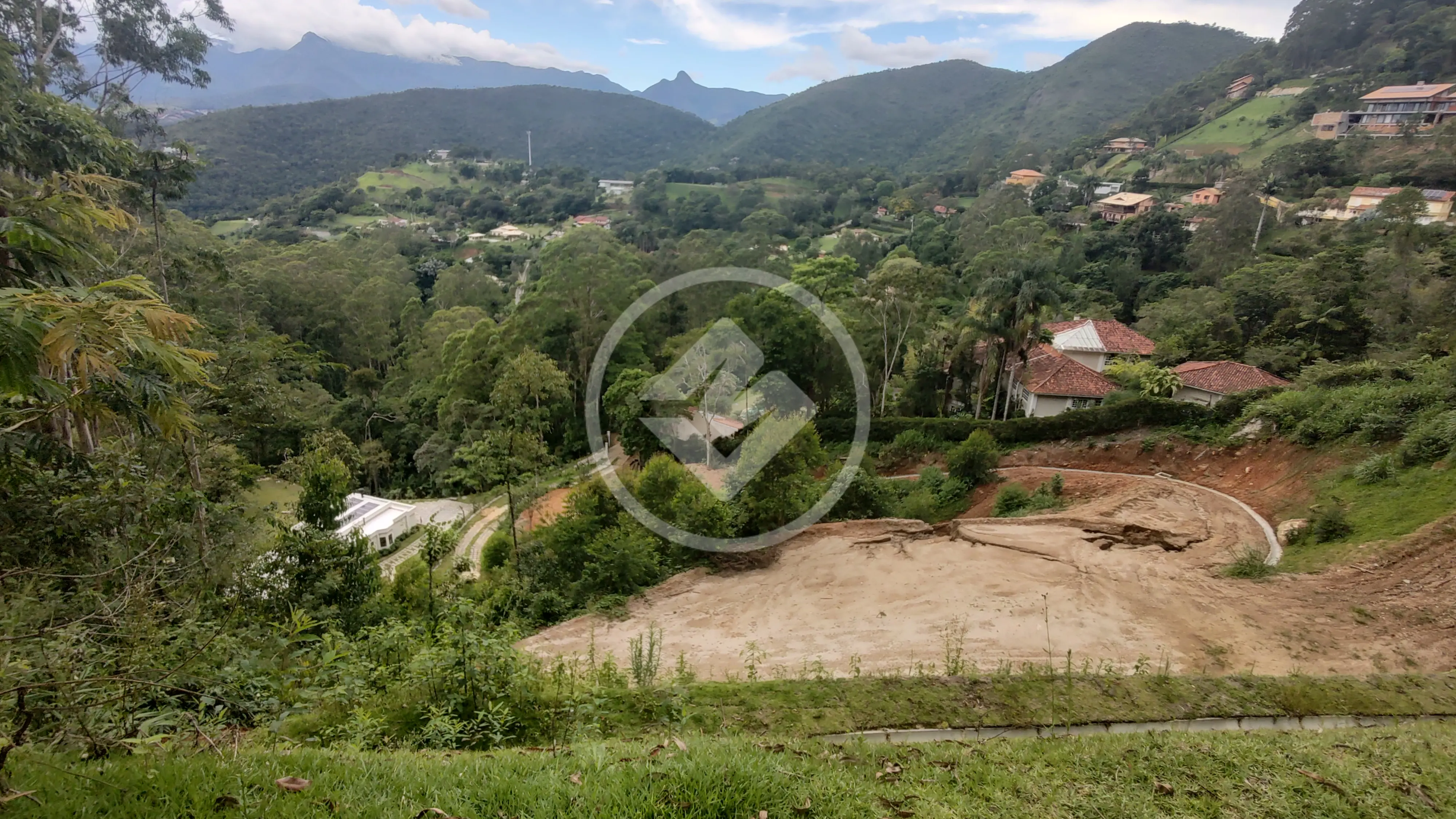 Imagem 1 - Terreno Condomínio em Itaipava, Petrópolis - RJ