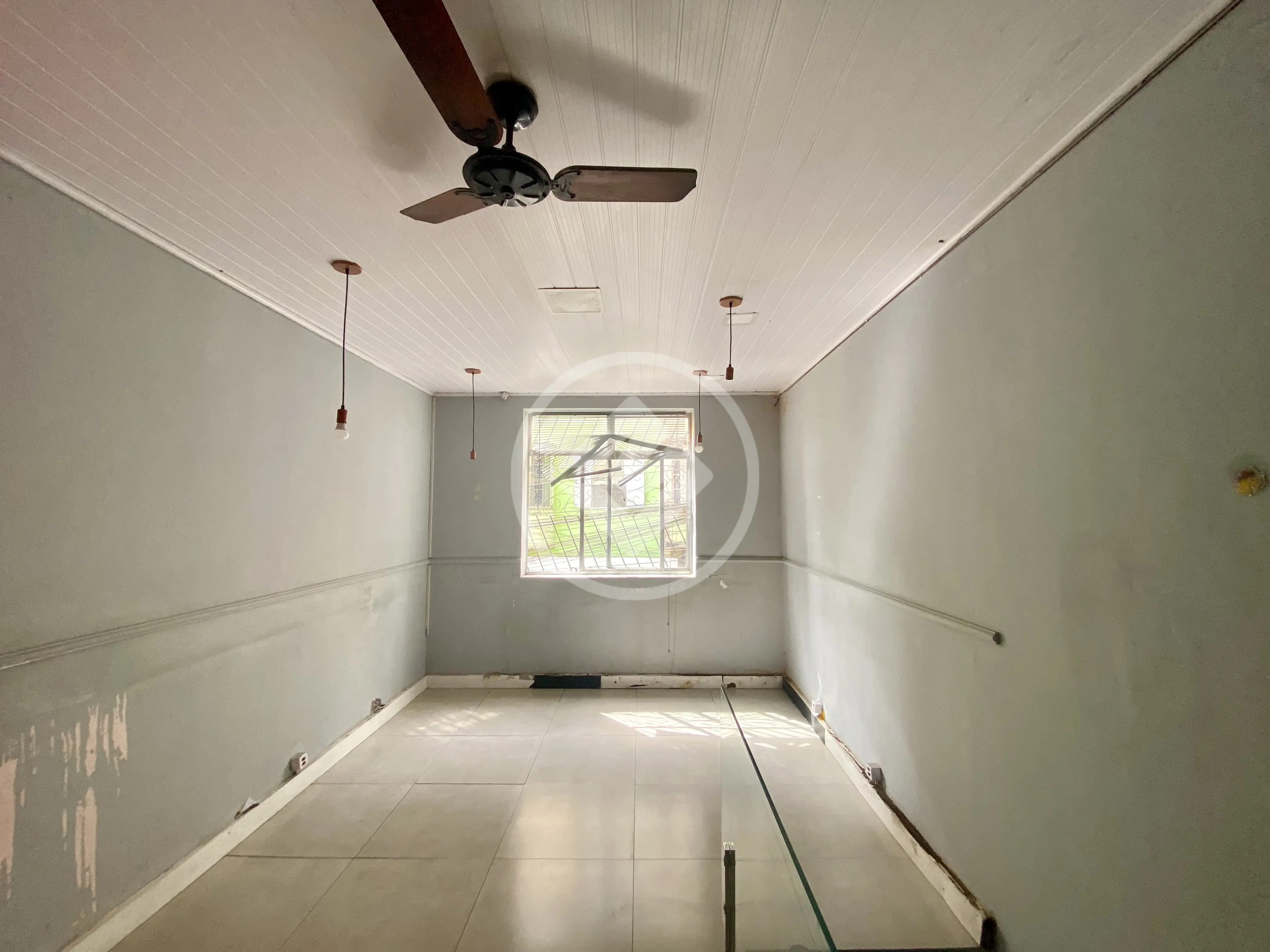 Imagem 2 - Sala Comercial em Várzea, Teresópolis - RJ