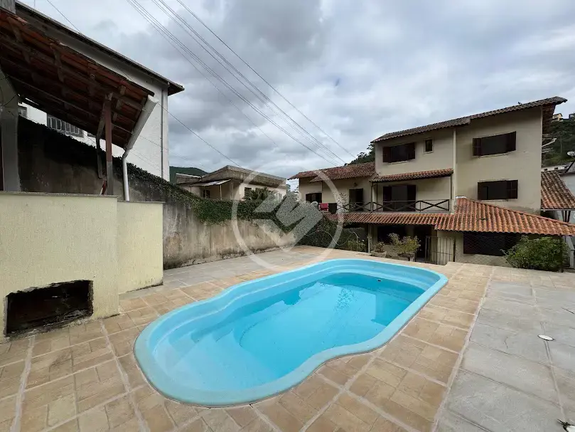 Imagem 1 - Casa em Tijuca, Teresópolis - RJ