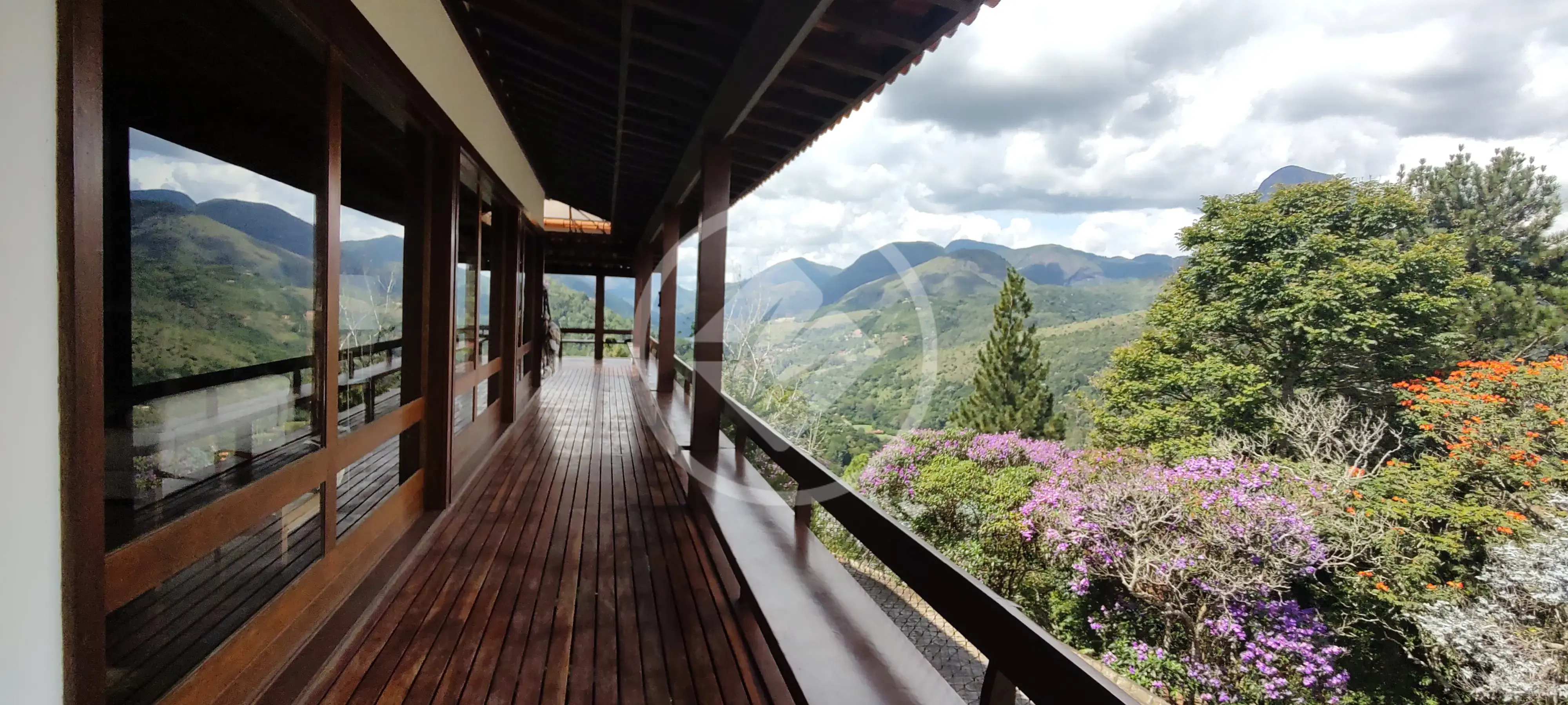 Imagem 1 - Casa Condomínio em Cuiabá, Petrópolis - RJ