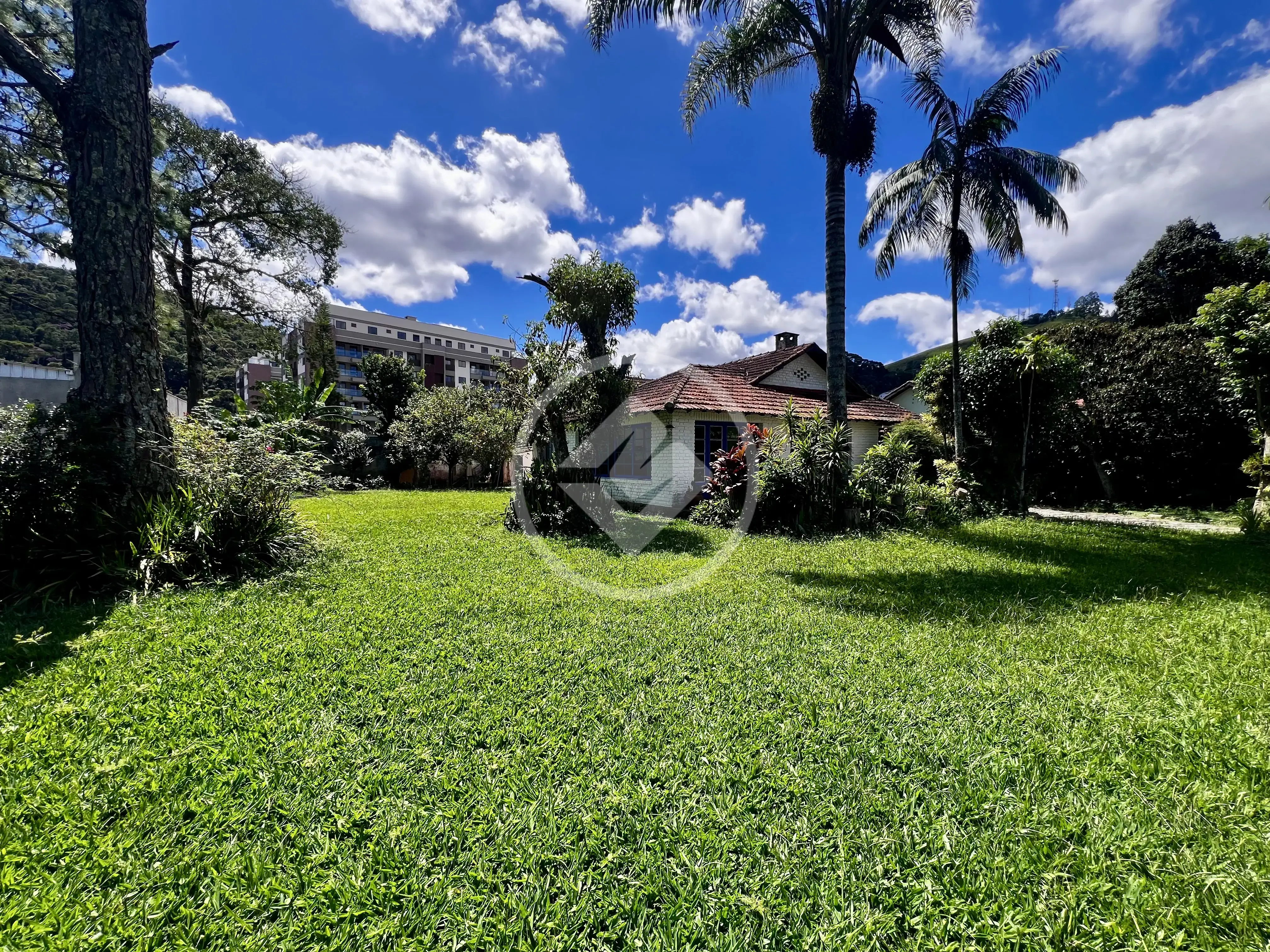 Imagem 1 - Casa Comercial em Várzea, Teresópolis - RJ