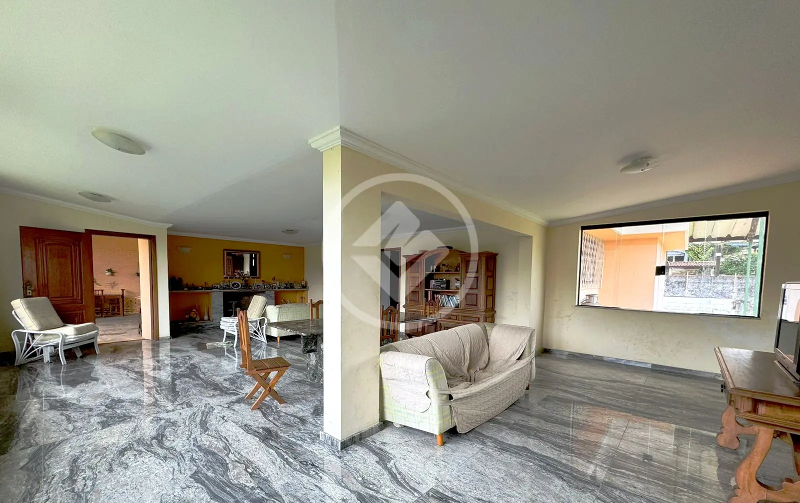 Imagem 2 - Casa Comercial em Iucas, Teresópolis - RJ