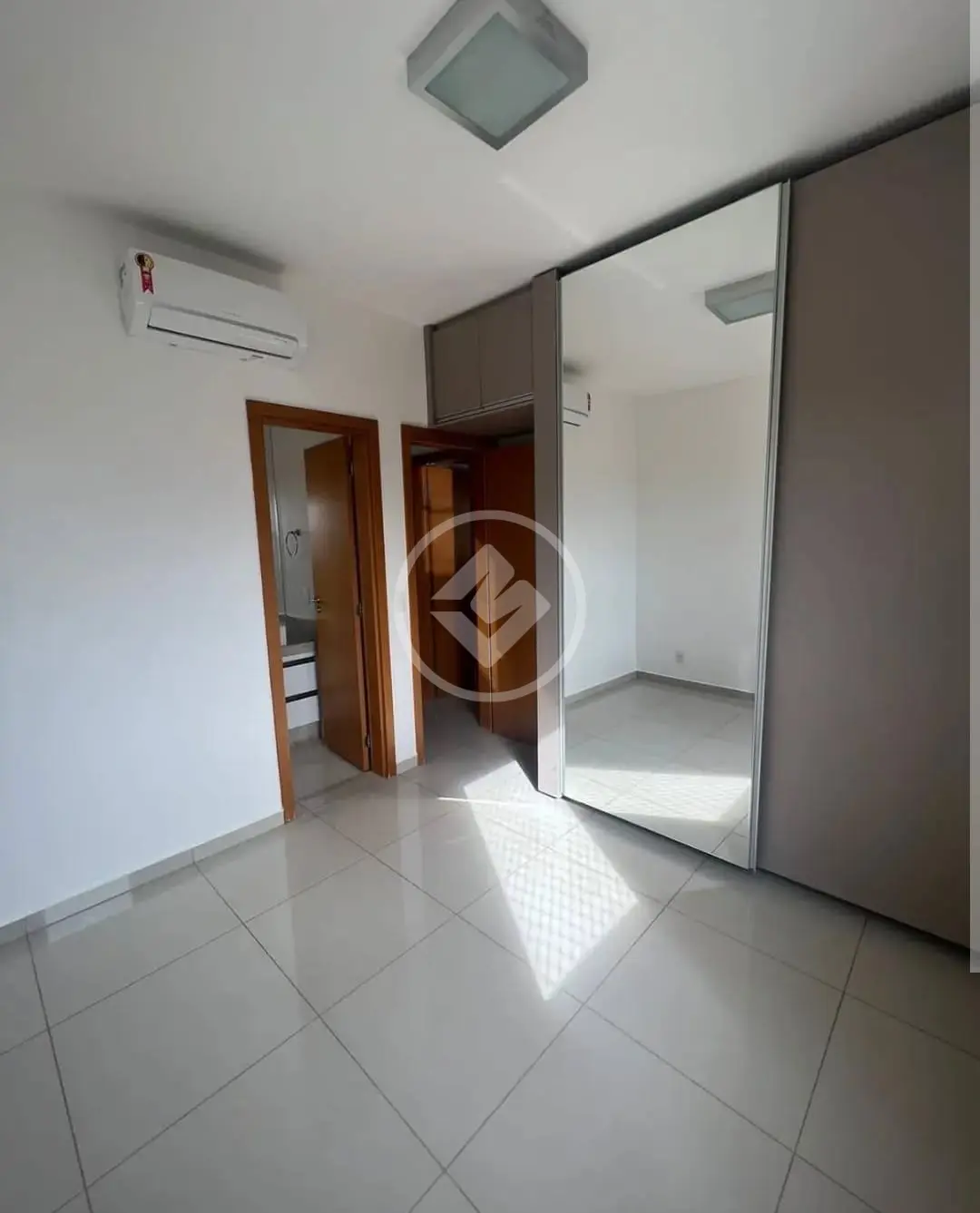 Imagem 2 - Apartamento em SANTA MÔNICA, Uberlândia - MG