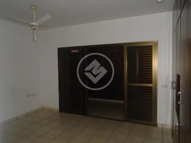 Imagem 6 - Sobrado em Lidice, Uberlândia - MG