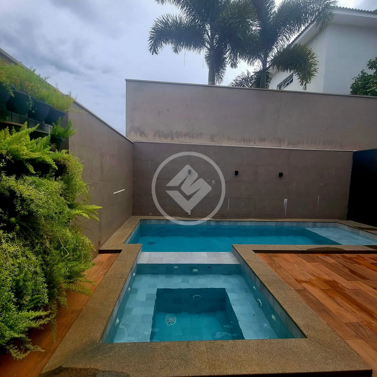 Casa Condomínio Laranjeiras, Uberlândia - MG — foto 2
