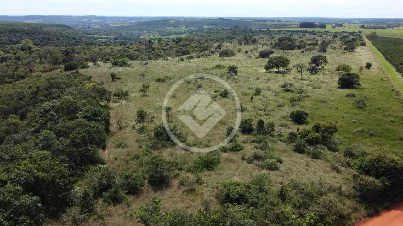 Imagem 1 - Fazenda em Centro, Comendador Gomes - MG