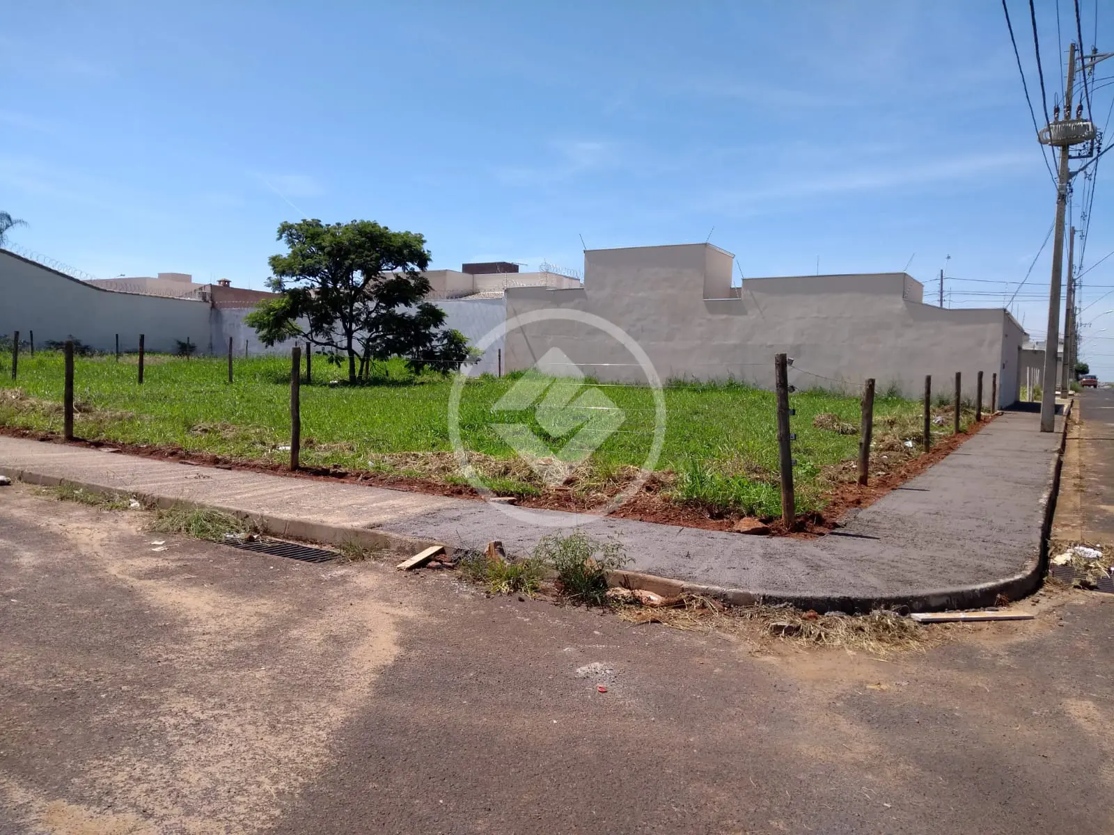 Terreno Bosque dos Buritis, Uberlândia - MG — foto 1