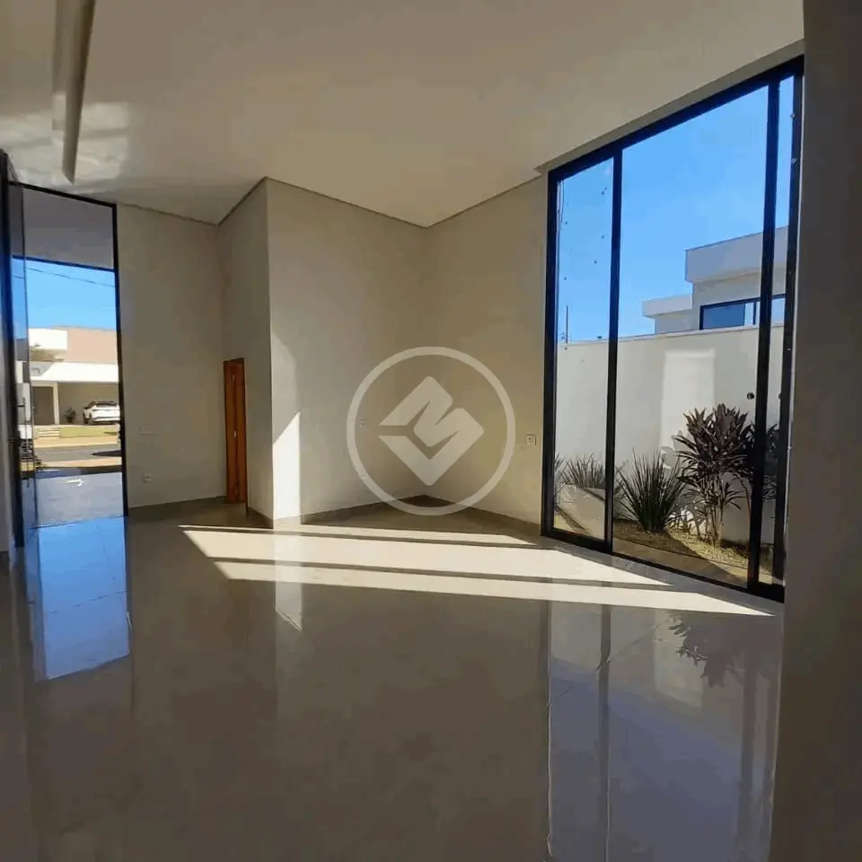 Casa Condomínio Novo Mundo, Uberlândia - MG — foto 1