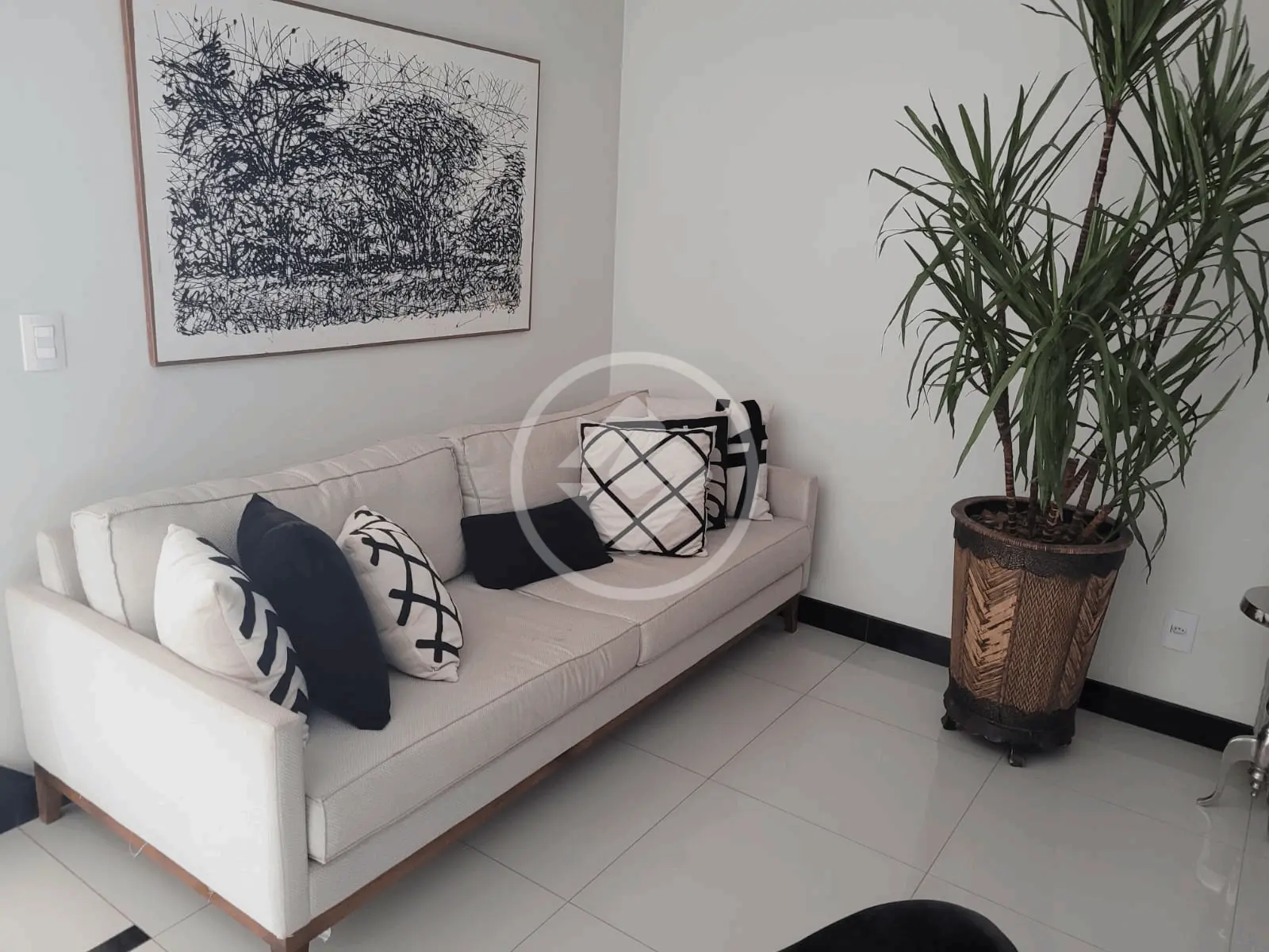 Casa Jardim Inconfidência, Uberlândia - MG — foto 1