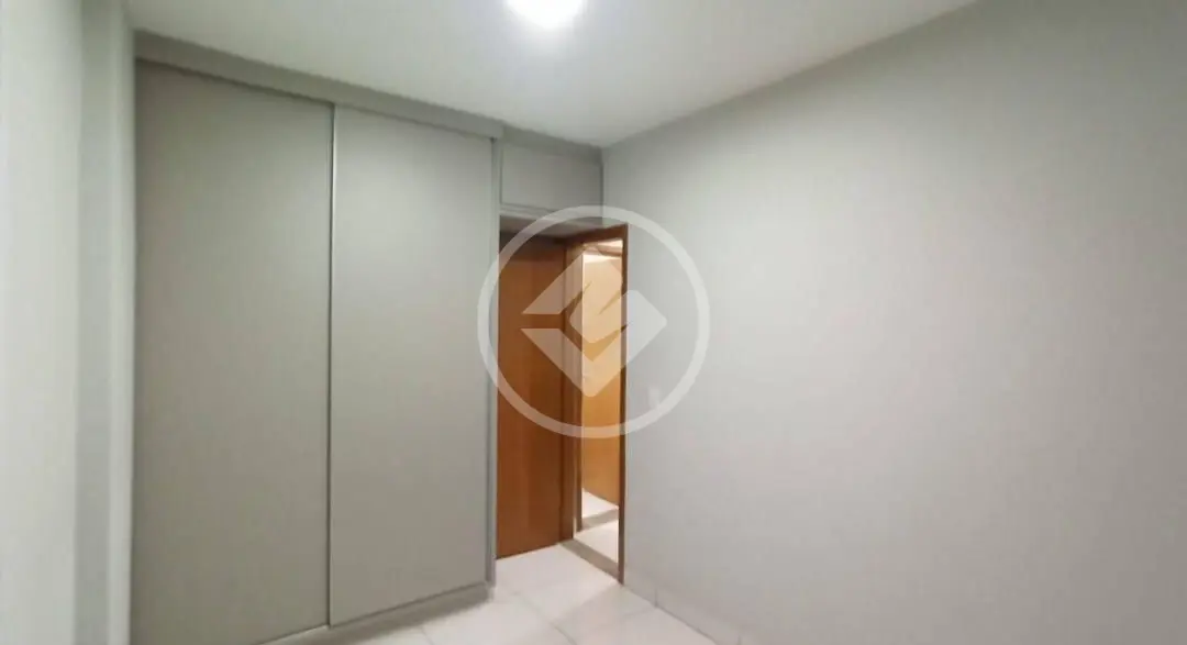 Imagem 2 - Apartamento em SANTA MÔNICA, Uberlândia - MG