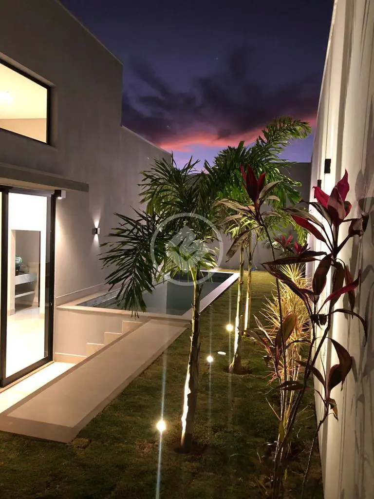 Casa Condomínio Granja Marileusa, Uberlândia - MG — foto 1