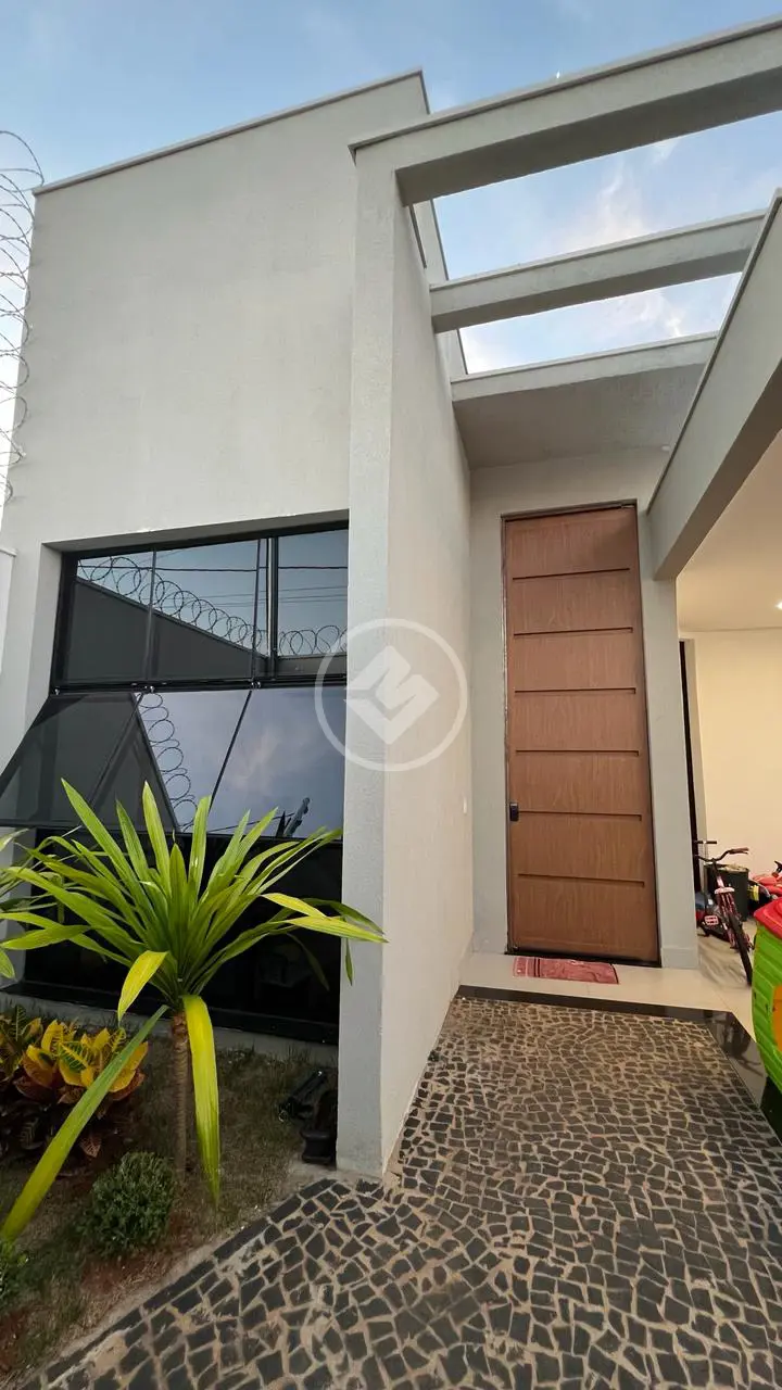 Imagem 1 - Casa em Novo Mundo, Uberlândia - MG