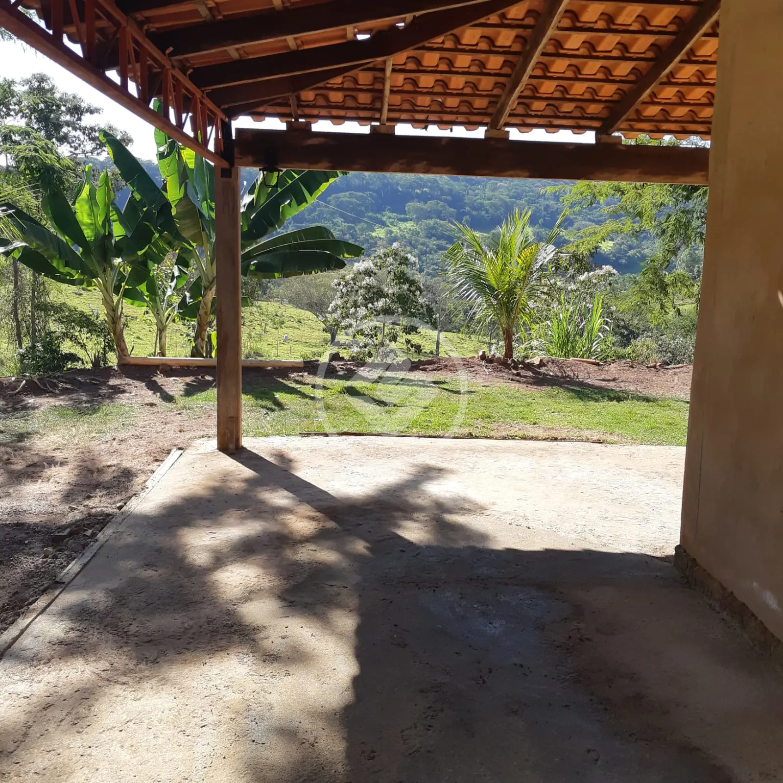 Imagem 2 - Sítio em Área Rural de Uberlândia, Uberlândia - MG