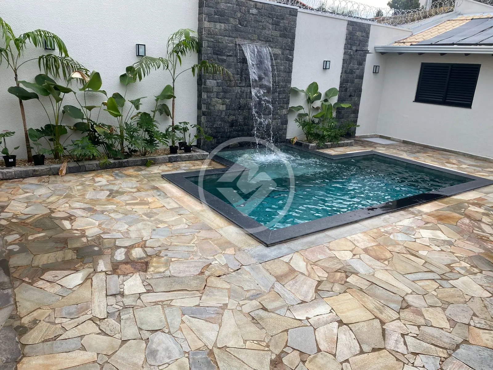 Casa JARDIM KARAIBA, Uberlândia - MG — foto 2