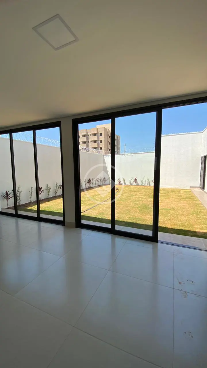 Casa Novo Mundo, Uberlândia - MG — foto 1