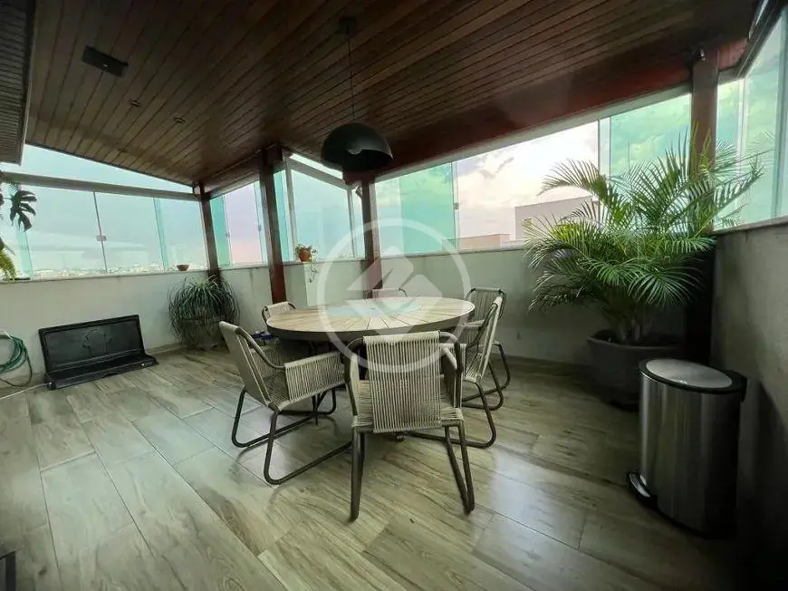 Image 10 - Apartamento Duplex em SANTA MÔNICA, Uberlândia - MG