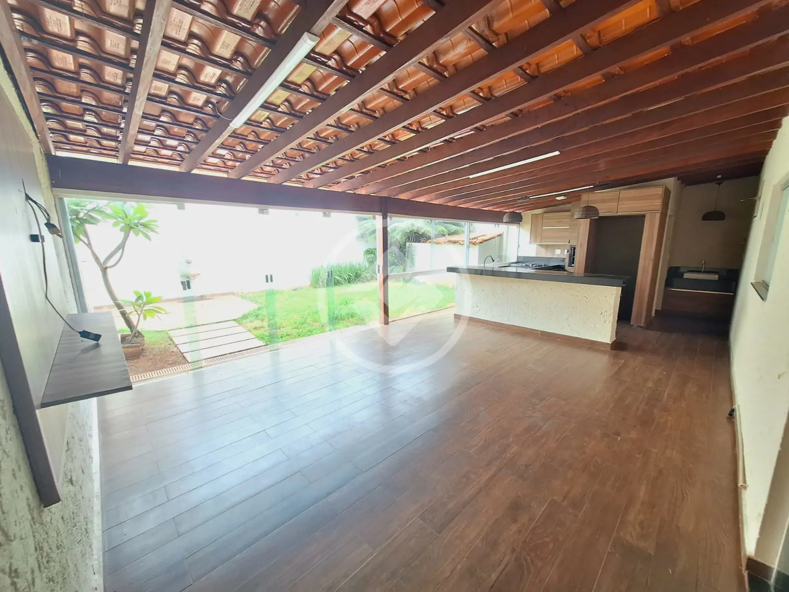 Imagem 2 - Casa em JARDIM HOLANDA, Uberlândia - MG