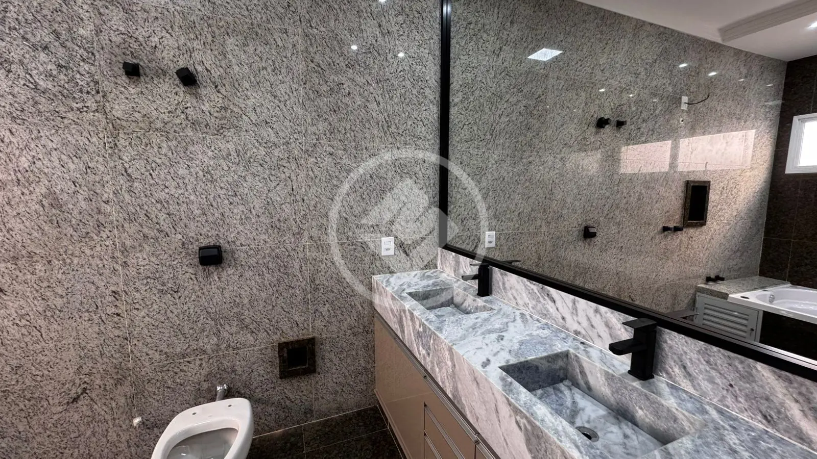 Imagem 6 - Casa Condomínio em Fundinho, Uberlândia - MG