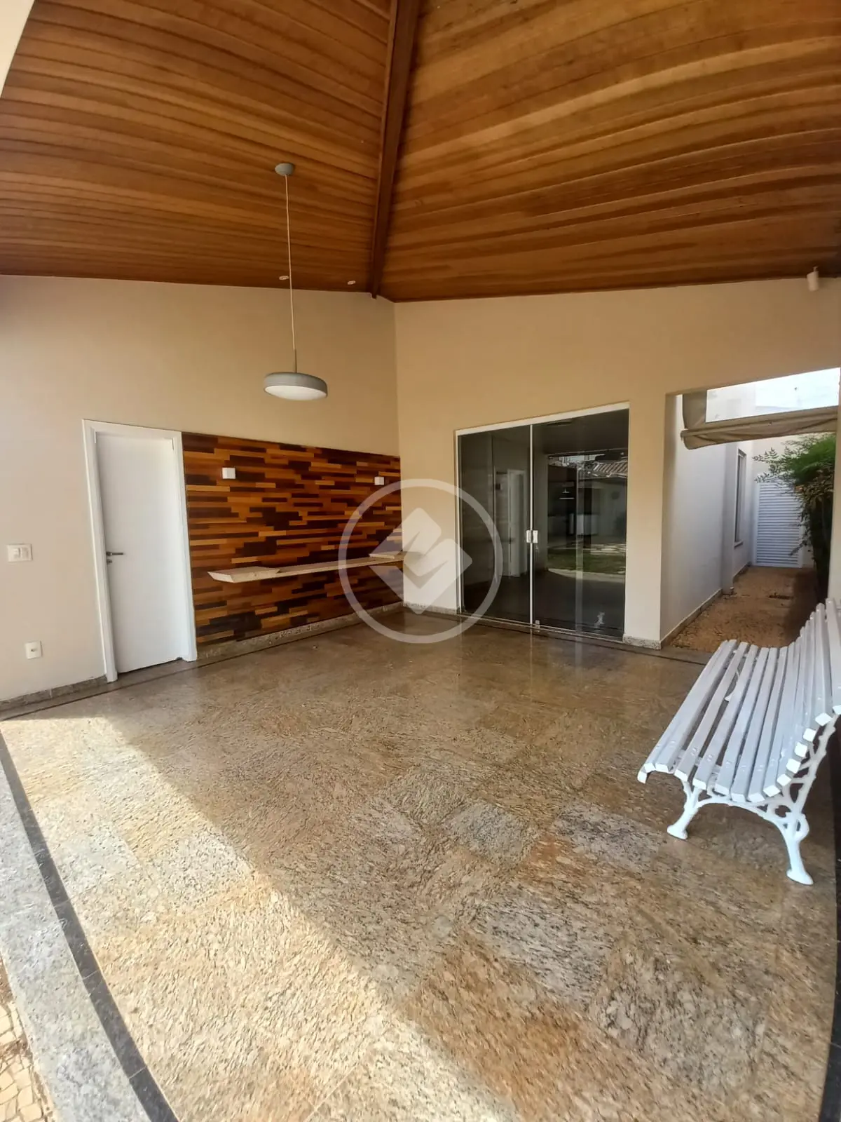 Sobrado JARDIM KARAIBA, Uberlândia - MG — foto 2