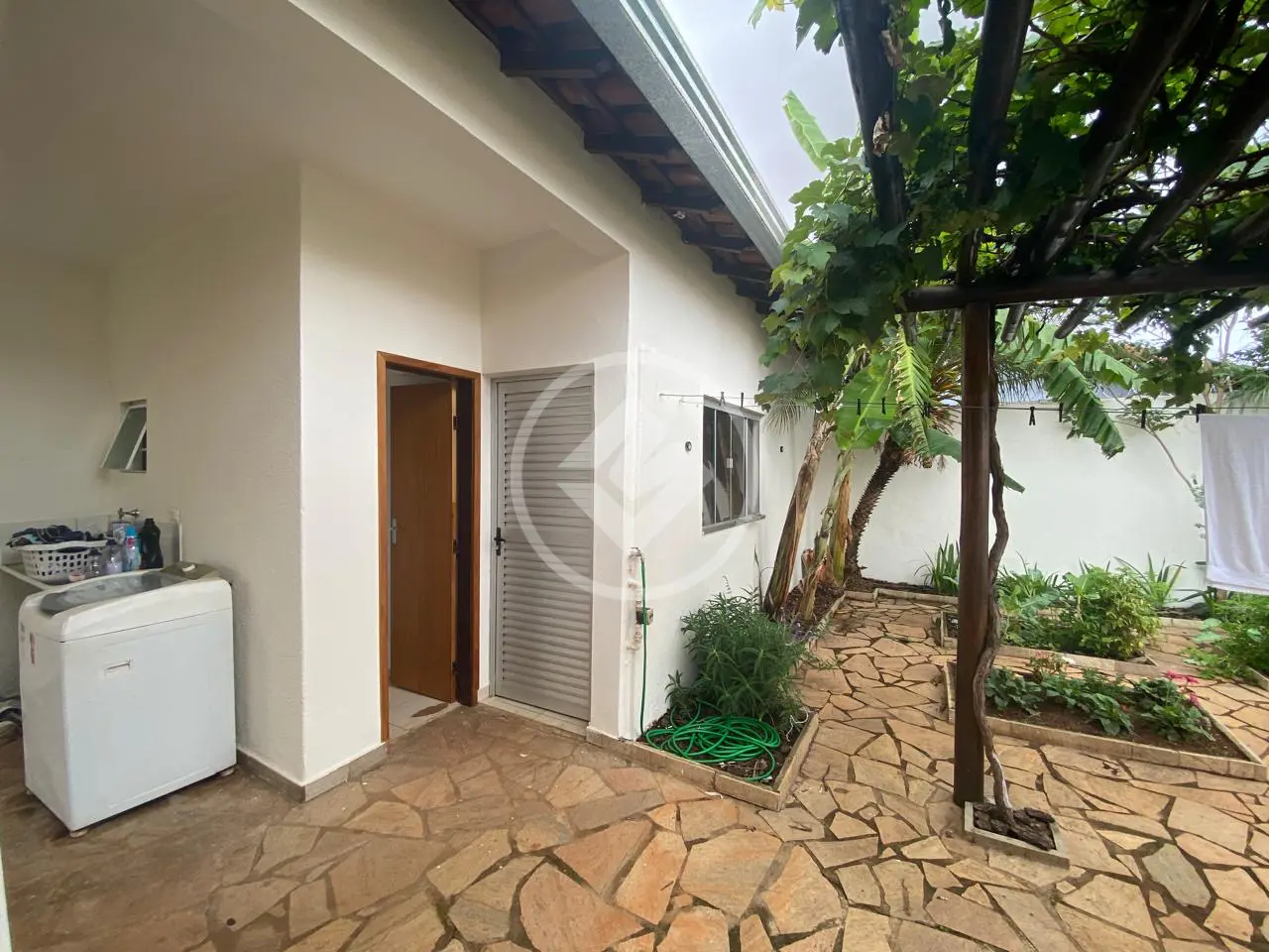 Casa SANTA MÔNICA, Uberlândia - MG — foto 2