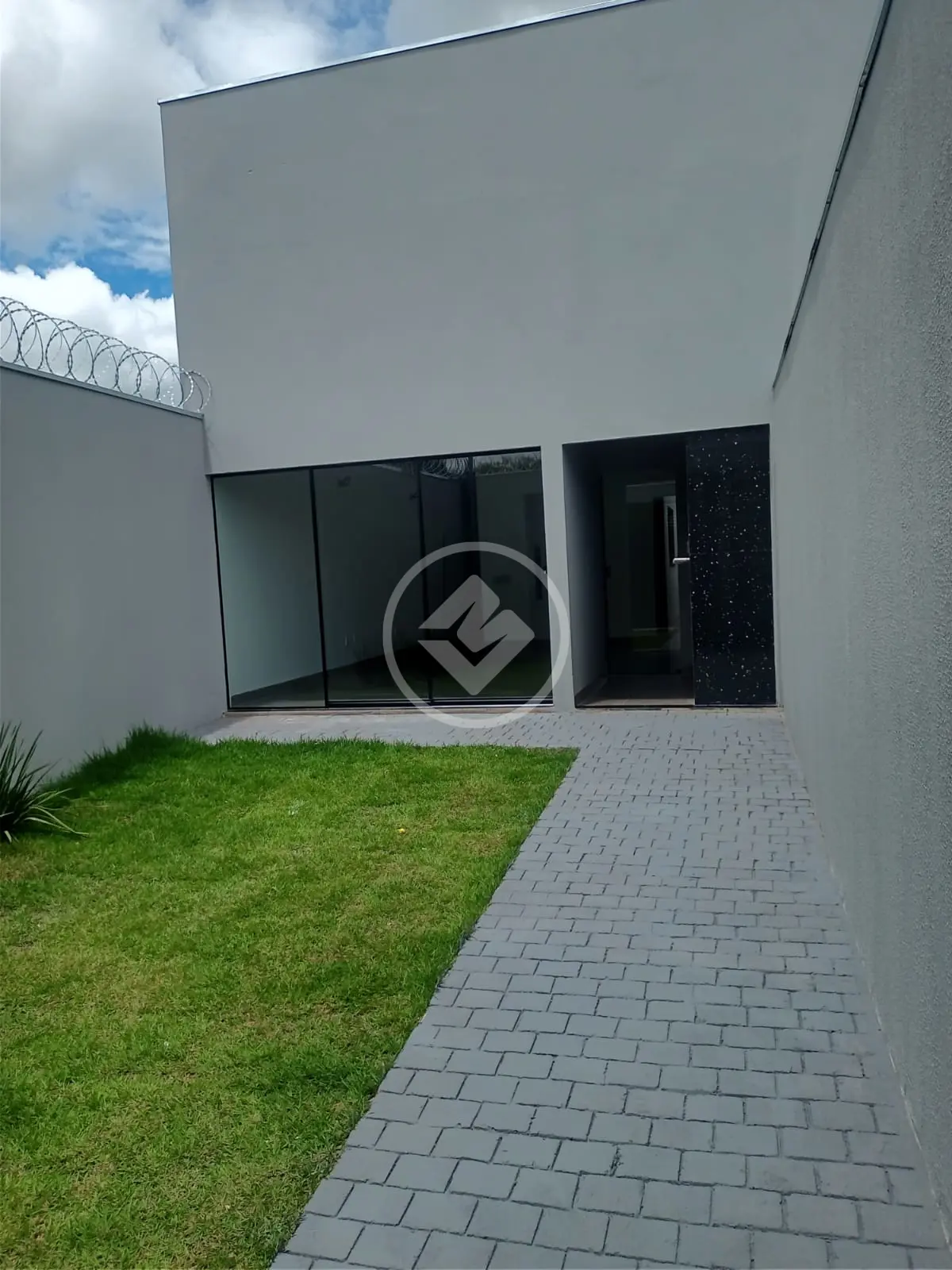 Casa JARDIM HOLANDA, Uberlândia - MG — foto 1