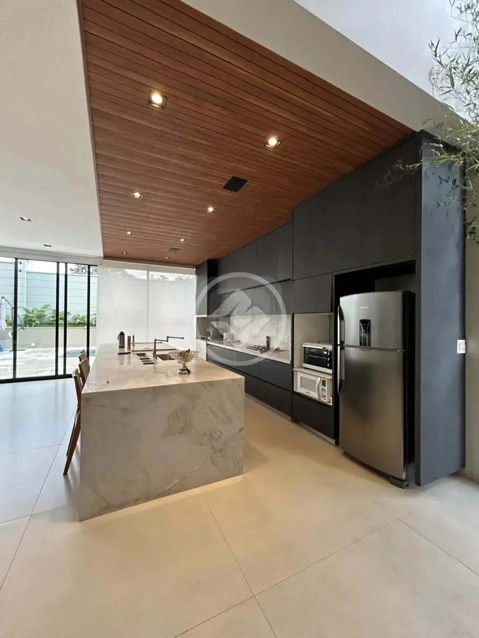Casa Condomínio Granja Marileusa, Uberlândia - MG — foto 1