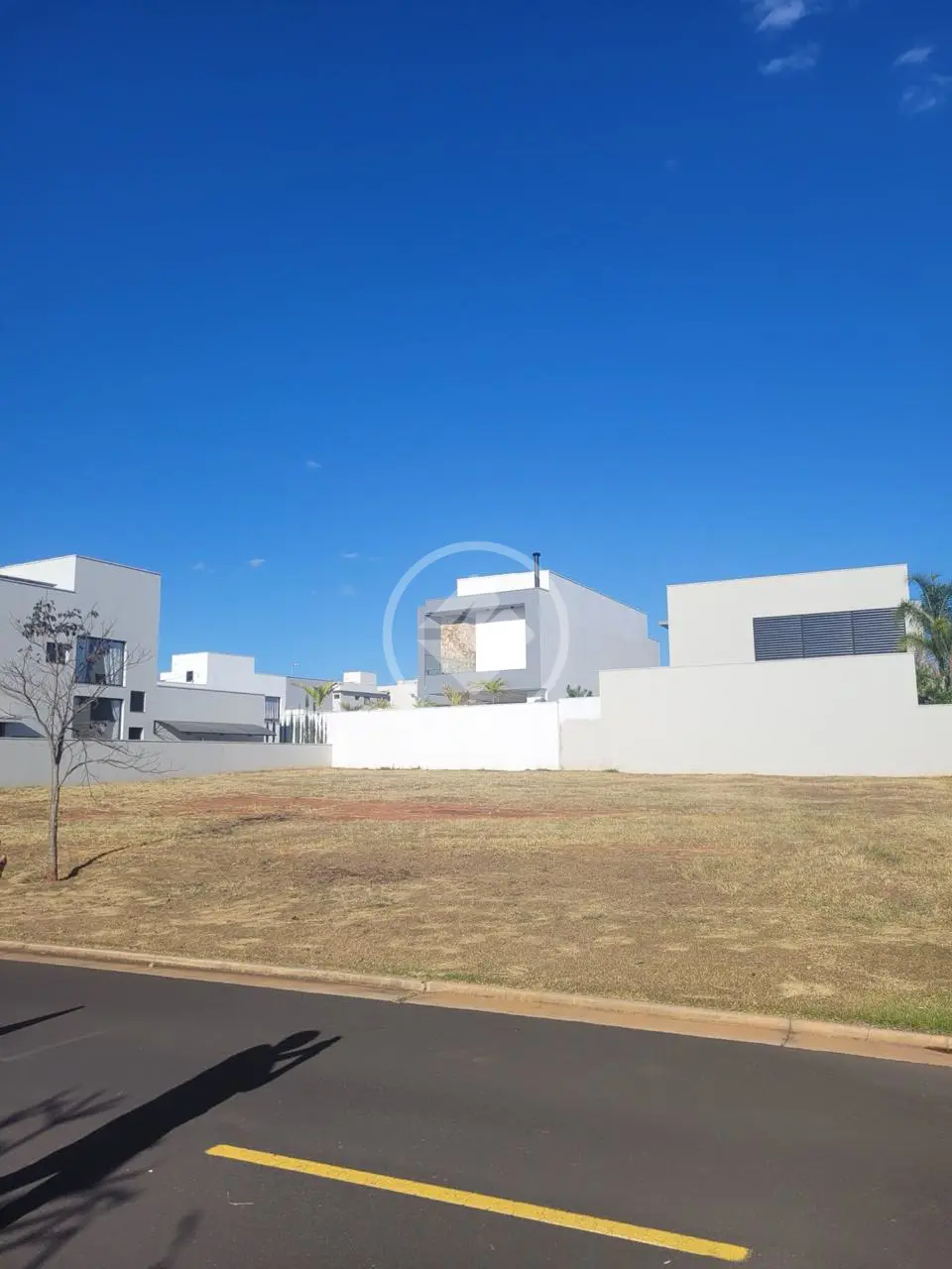 Imagem 1 - Terreno Condomínio em GRANJA MARILEUSA, Uberlândia - MG