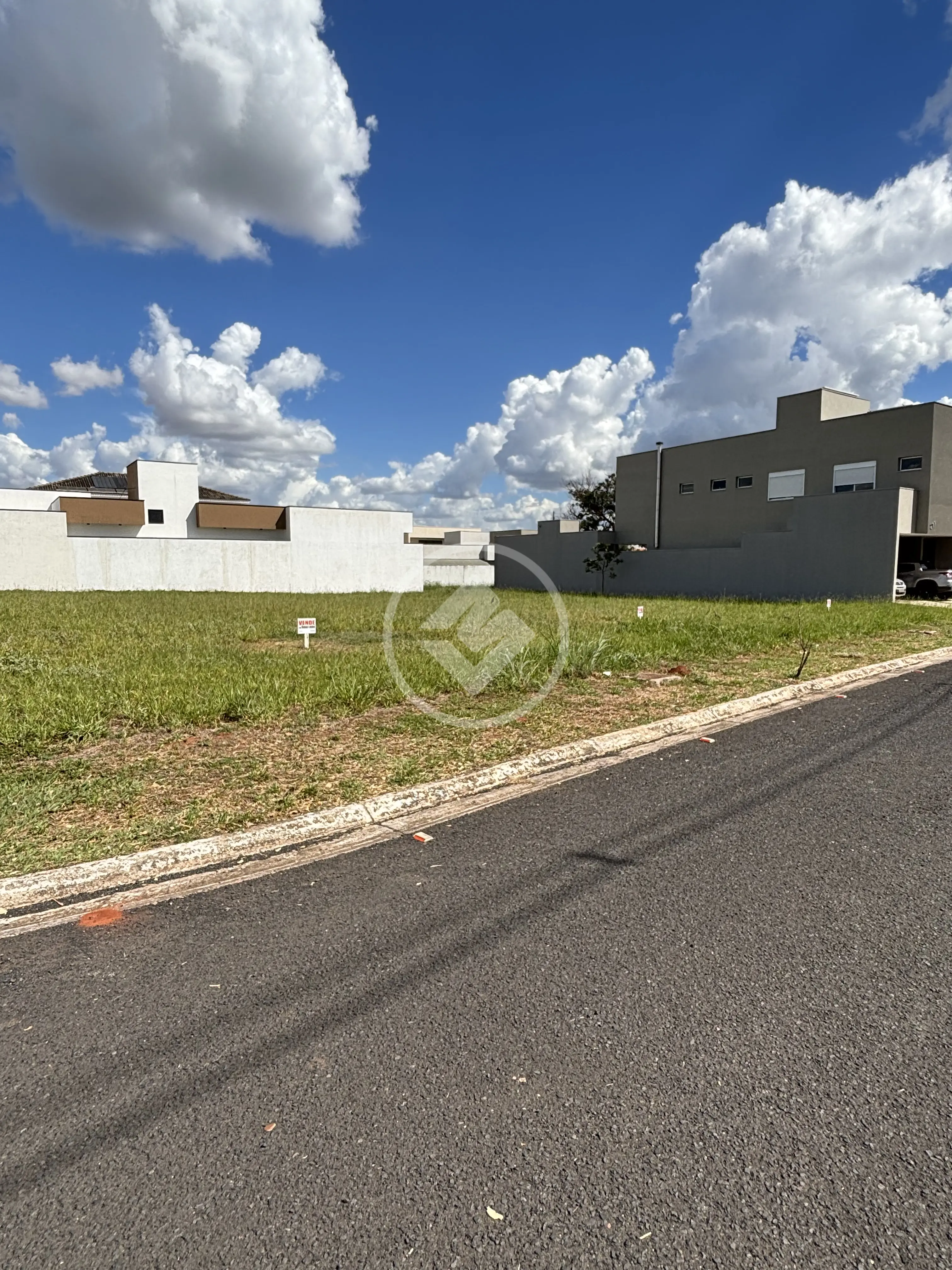 Imagem 1 - Terreno Condomínio em Jardim Sul, Uberlândia - MG