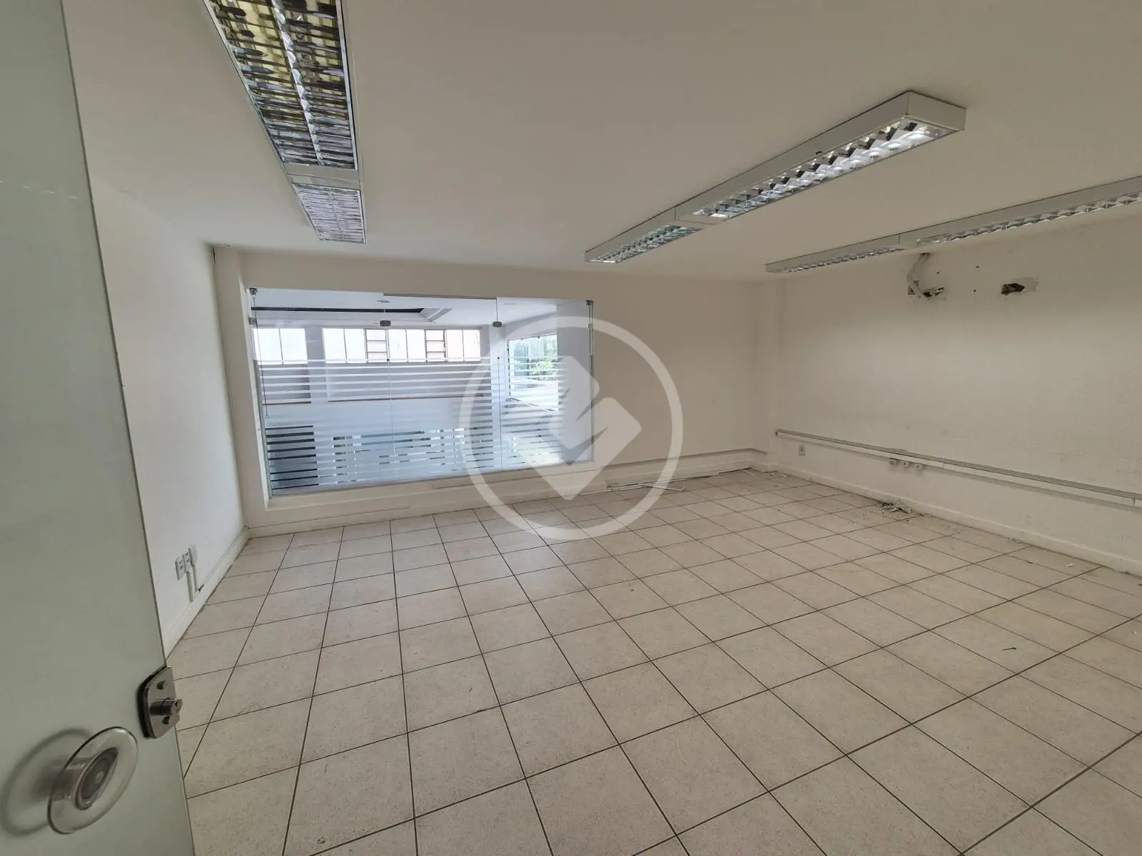 Imagem 2 - Sala Comercial em SANTA MÔNICA, Uberlândia - MG