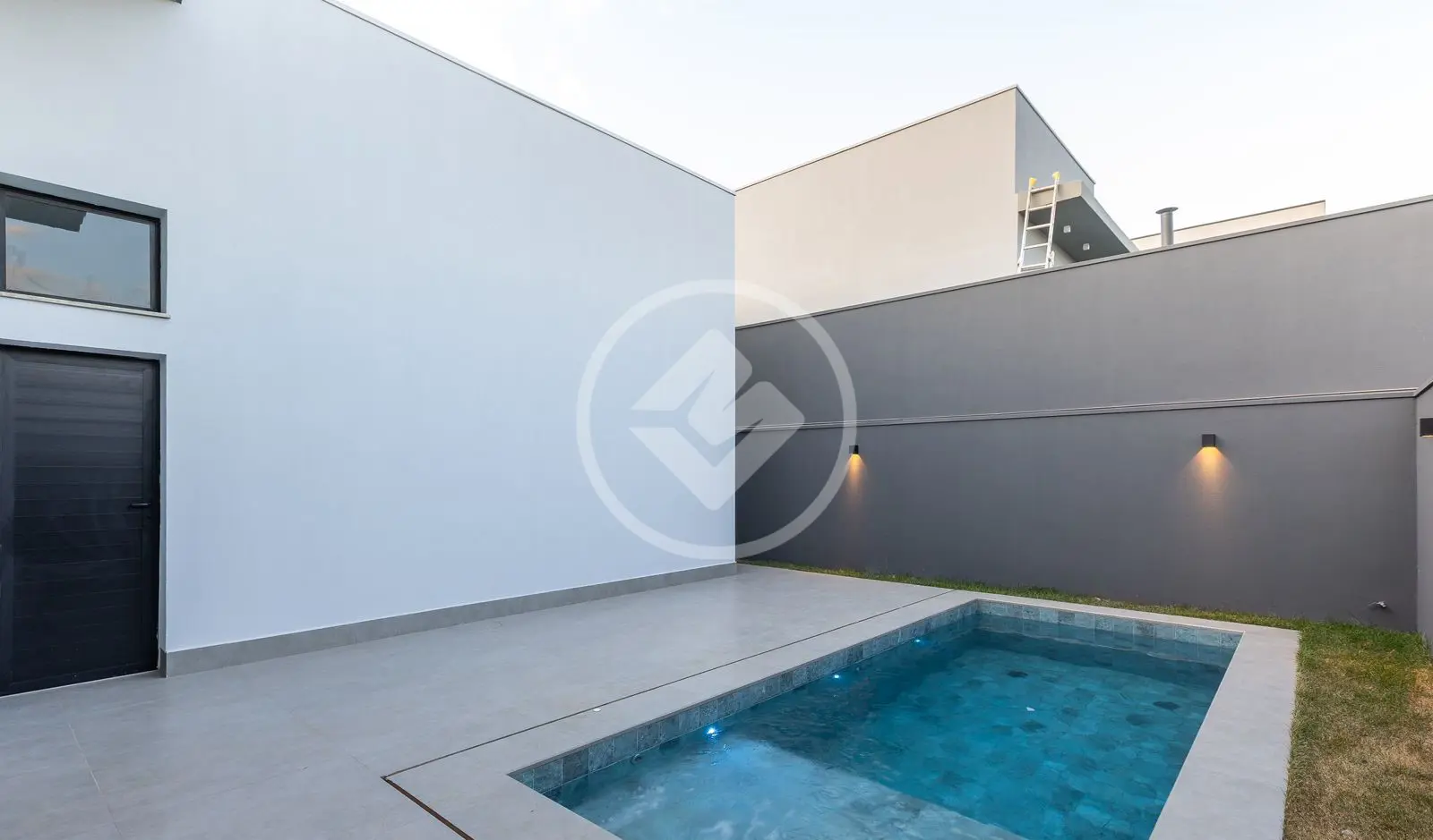 Casa Condomínio Laranjeiras, Uberlândia - MG — foto 2