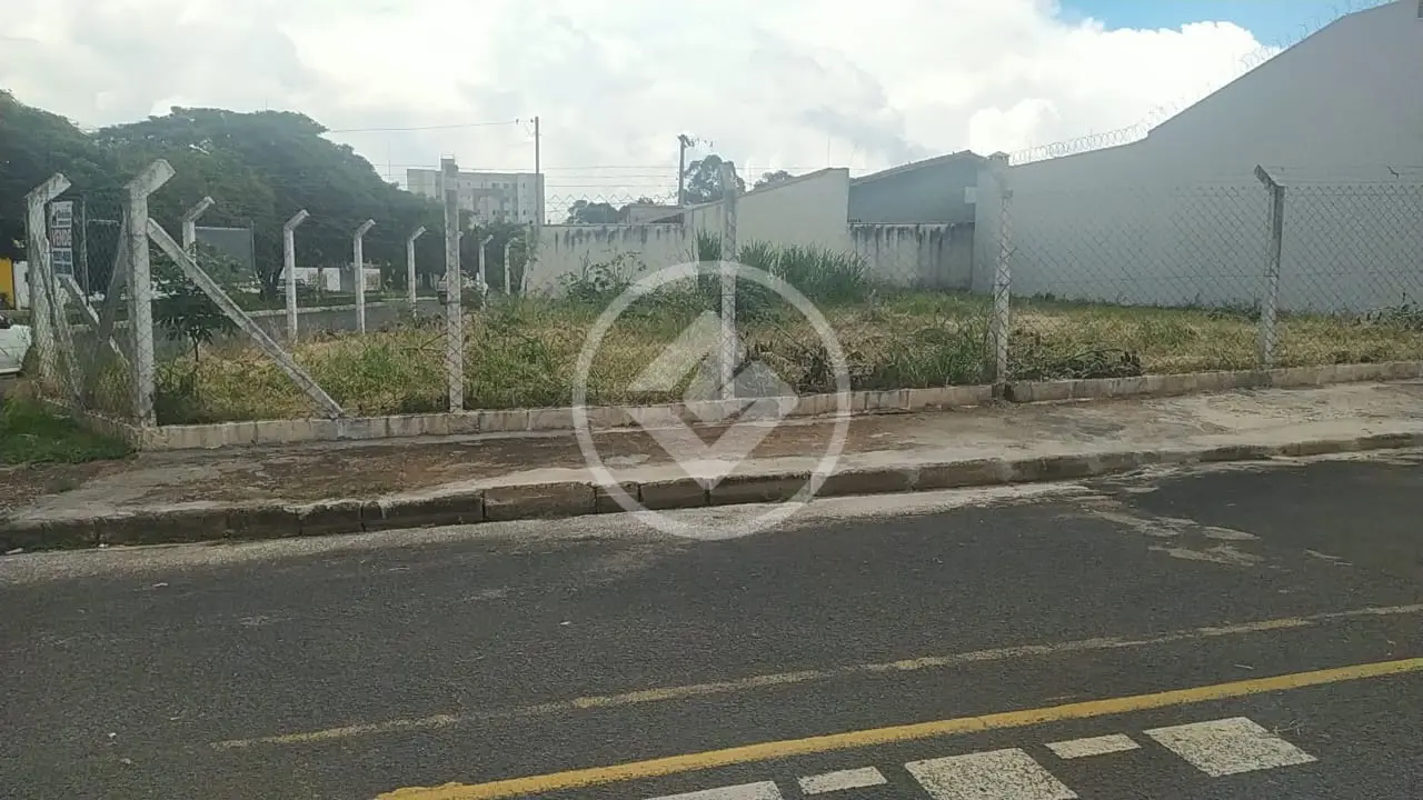 Terreno Comercial Chácaras Tubalina e Quartel, Uberlândia - MG — foto 1