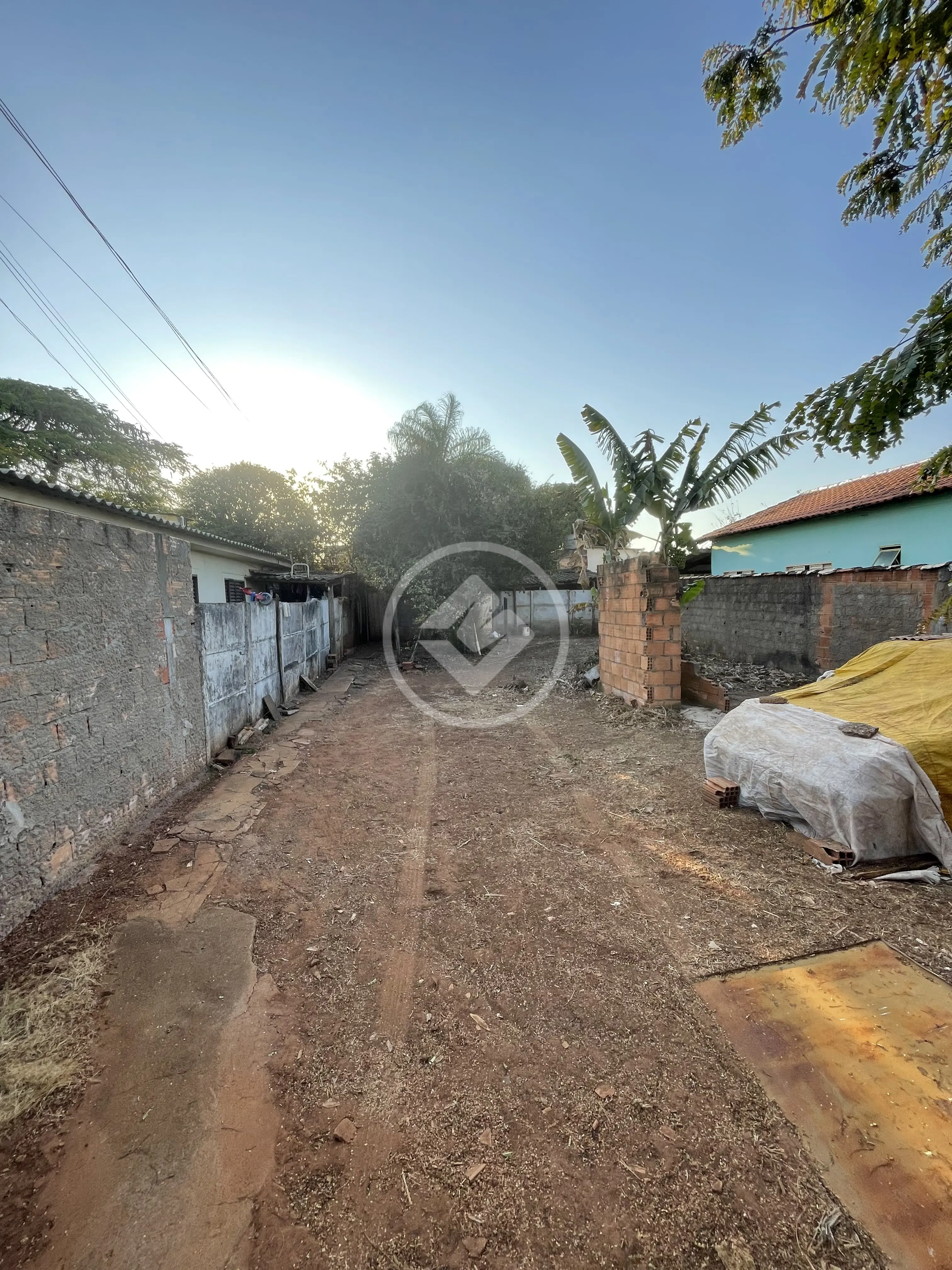 Terreno Jardim das Palmeiras, Uberlândia - MG — foto 1
