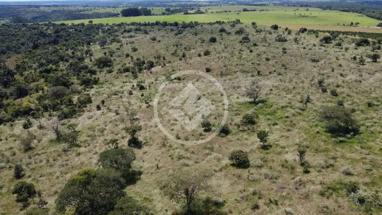 Imagem 1 - Fazenda em Centro, Comendador Gomes - MG