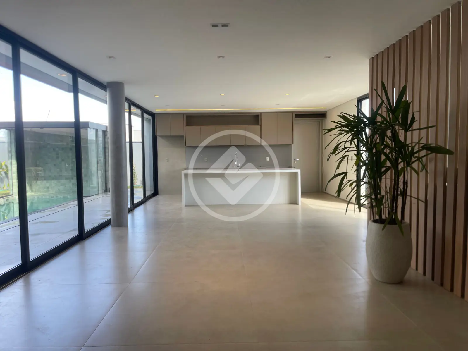 Imagem 2 - Sobrado Em Condomínio em GRANJA MARILEUSA, Uberlândia - MG