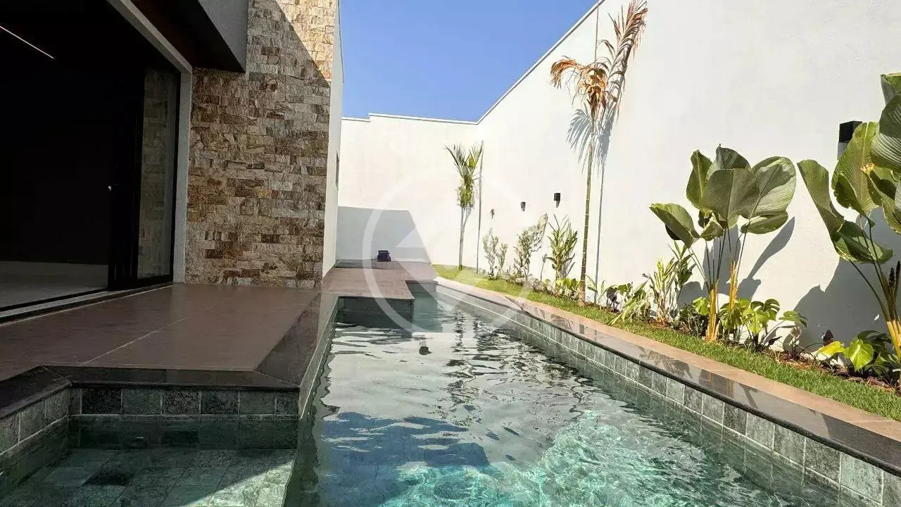 Imagem 1 - Casa Condomínio em GRANJA MARILEUSA, Uberlândia - MG