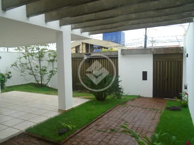 Imagem 1 - Sobrado em Lidice, Uberlândia - MG