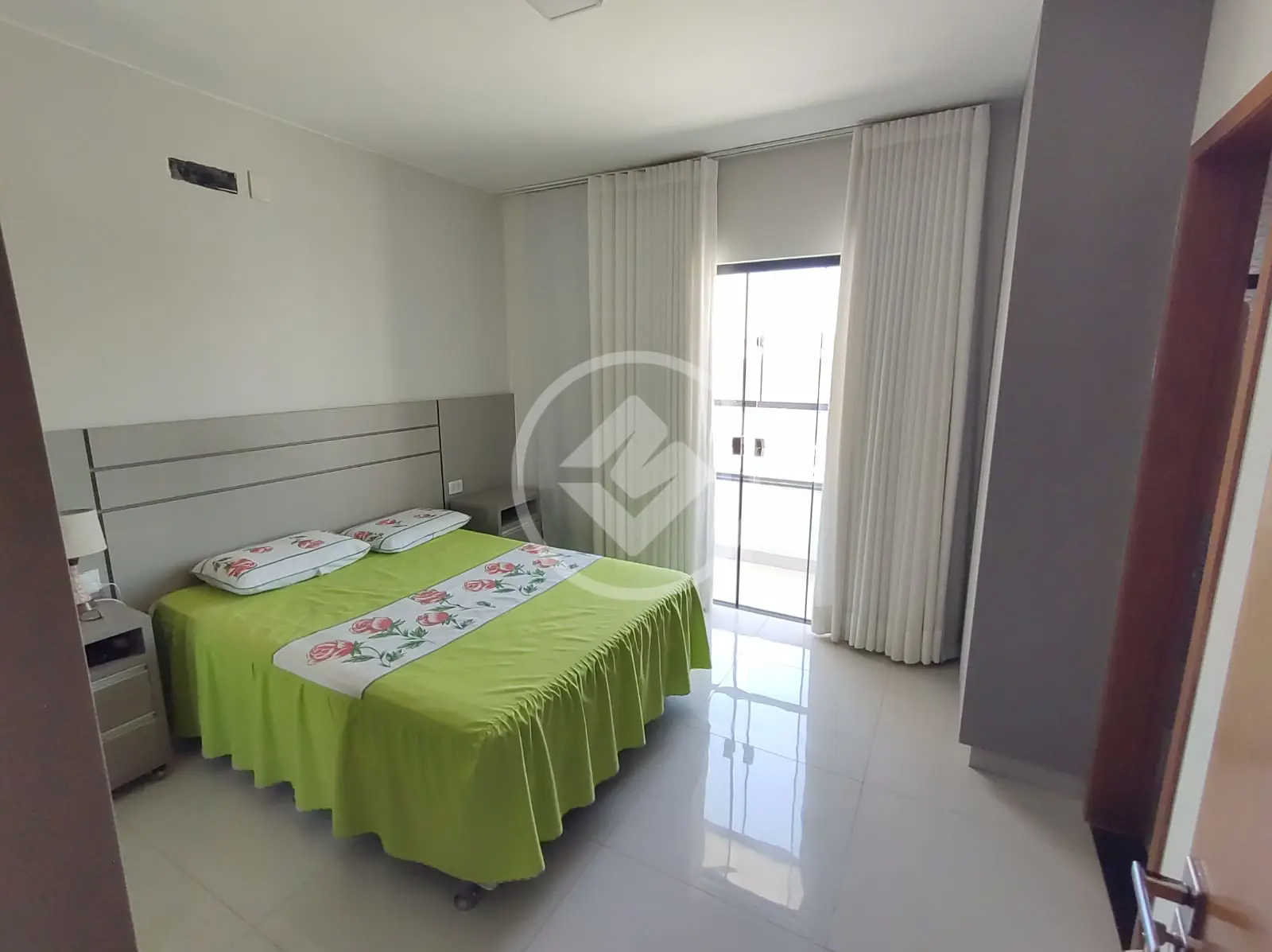 Imagem 2 - Casa em Novo Mundo, Uberlândia - MG