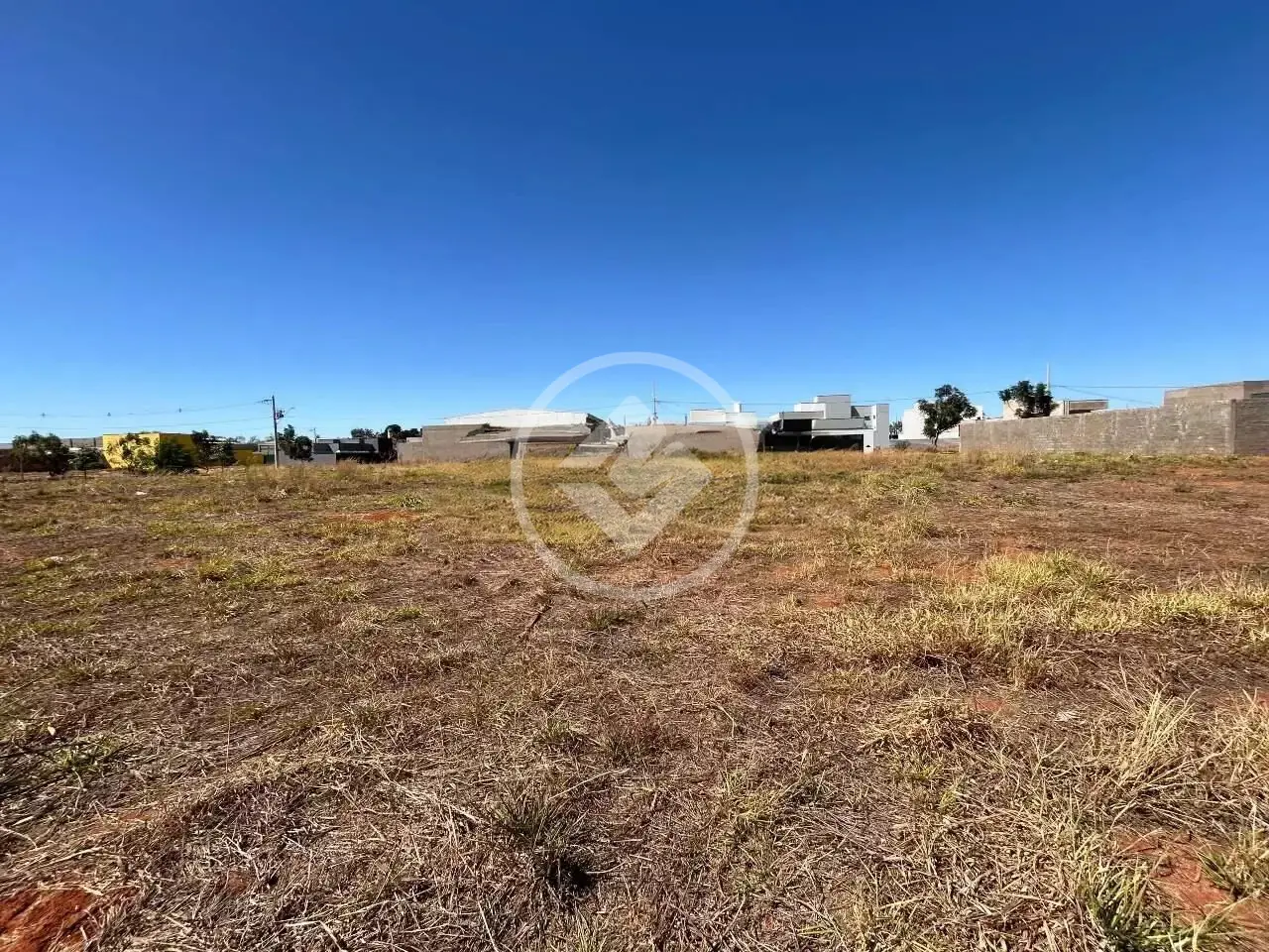 Imagem 1 - Terreno em Novo Mundo, Uberlândia - MG