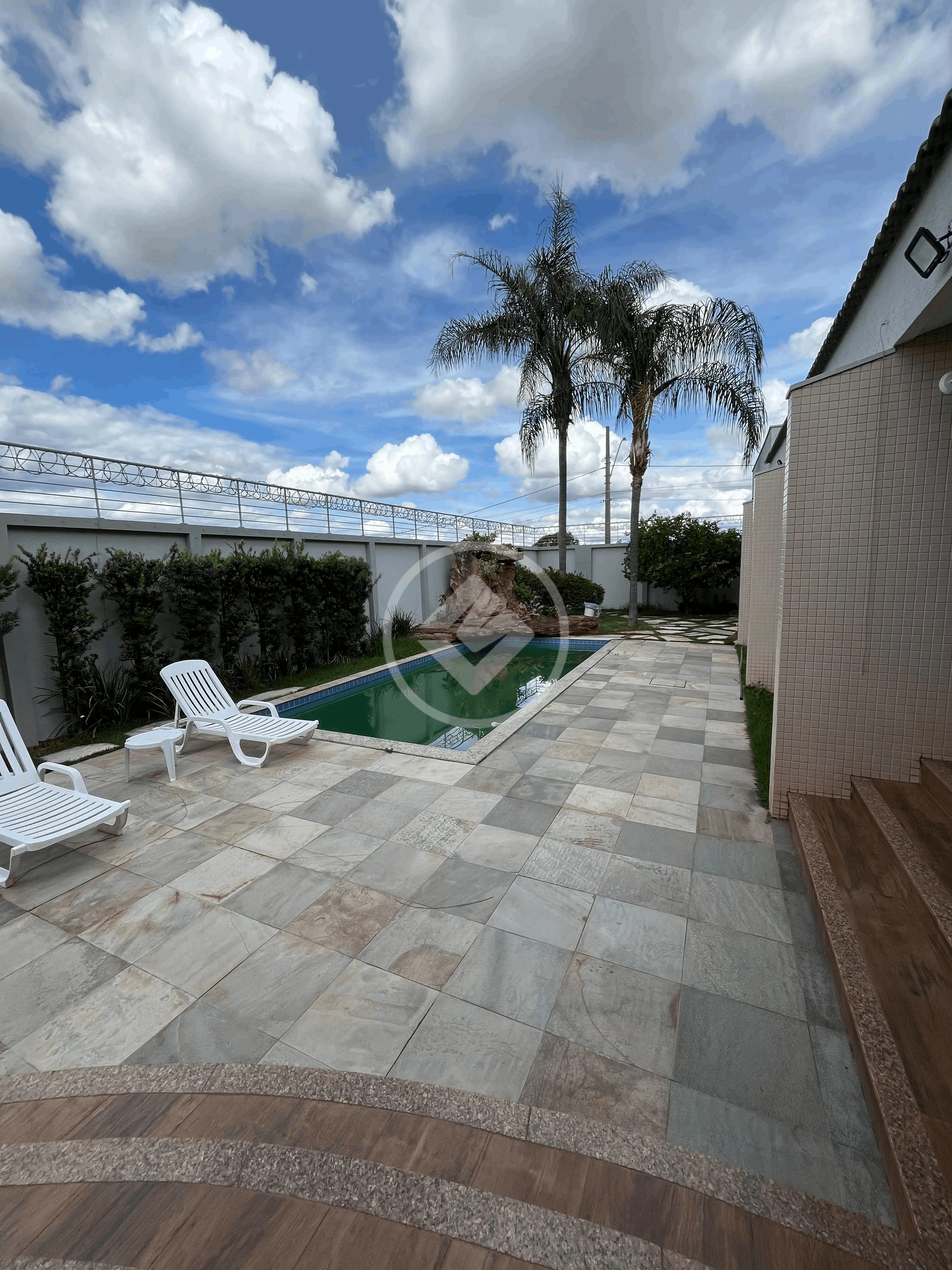 Casa Jardim Karaíba, Uberlândia - MG — foto 2