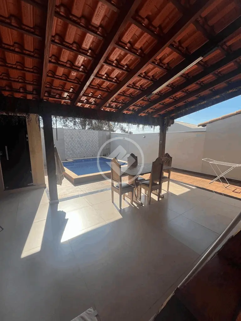 Imagem 2 - Casa em Chácaras Tubalina e Quartel, Uberlândia - MG