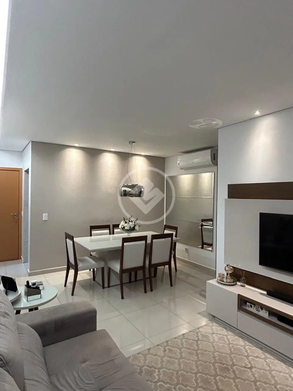 Imagem 2 - Apartamento em SANTA MÔNICA, Uberlândia - MG