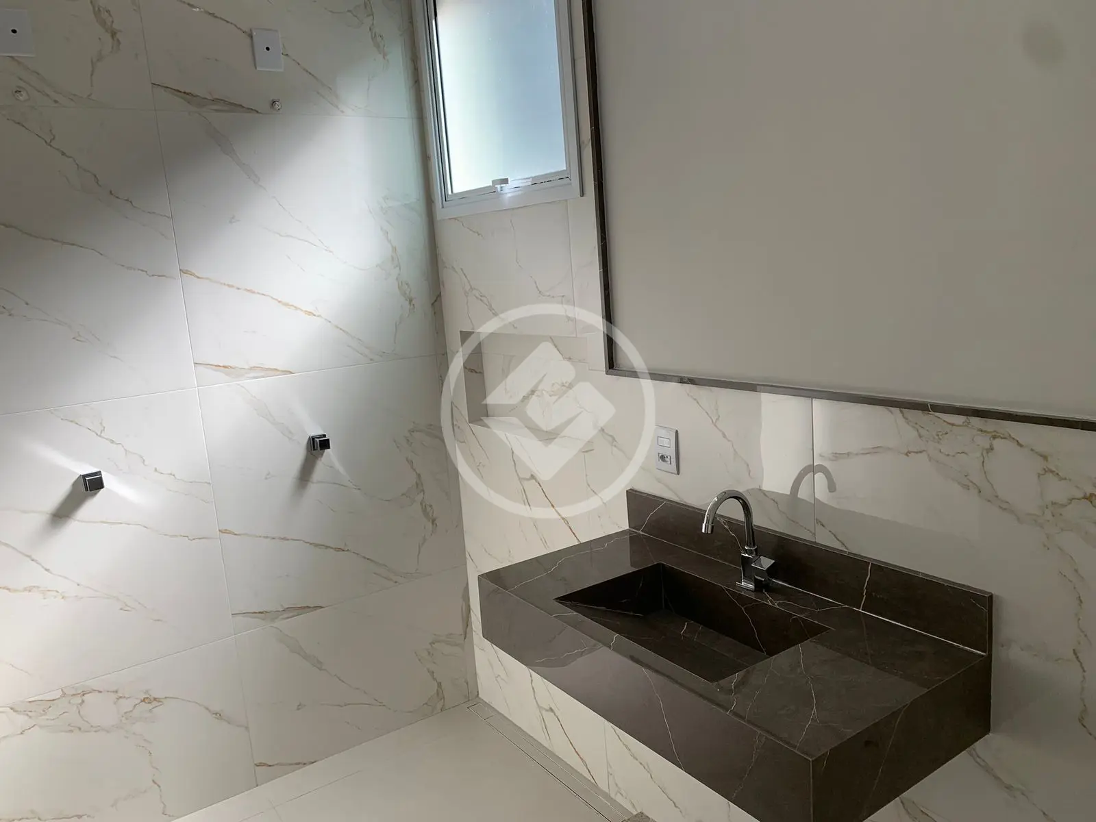 Imagem 4 - Casa em CIDADE JARDIM, Uberlândia - MG
