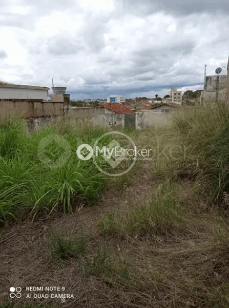 Imagem 1 - Terreno em FUNDINHO, Uberlândia - MG