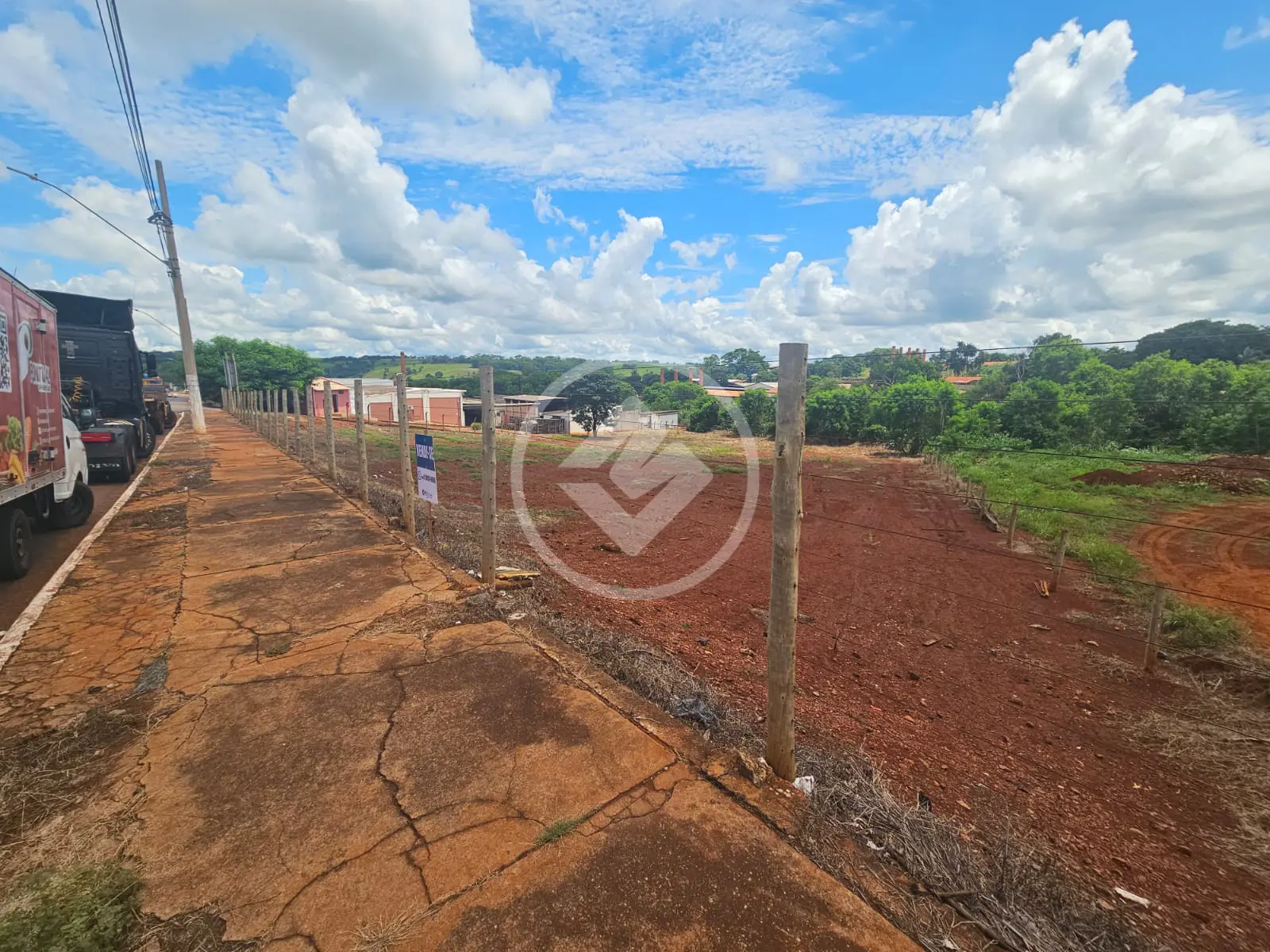 Imagem 2 - Terreno em Maria Vilela, Ituiutaba - MG
