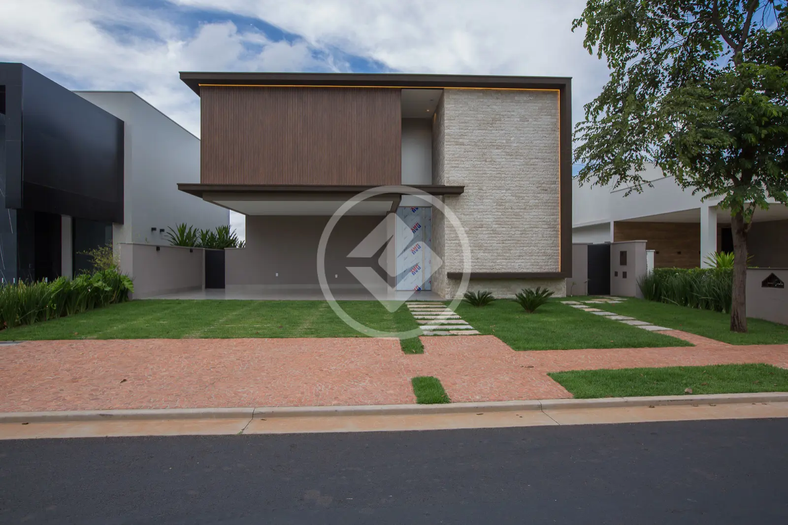 Imagem 1 - Casa Condomínio em GRANJA MARILEUSA, Uberlândia - MG