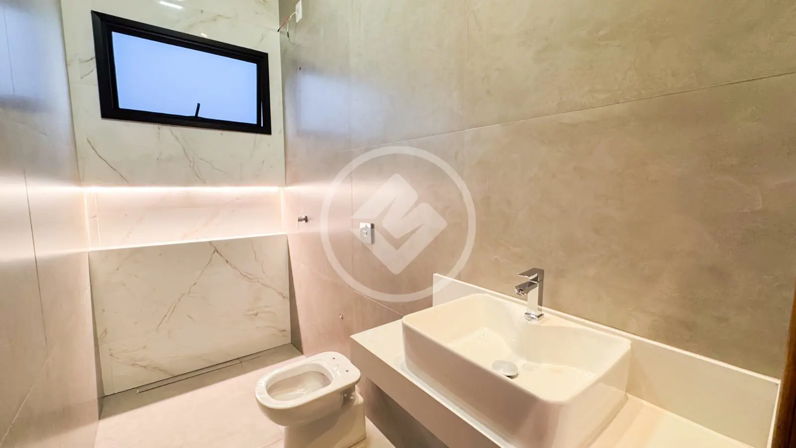 Imagem 2 - Casa Condomínio em GRANJA MARILEUSA, Uberlândia - MG