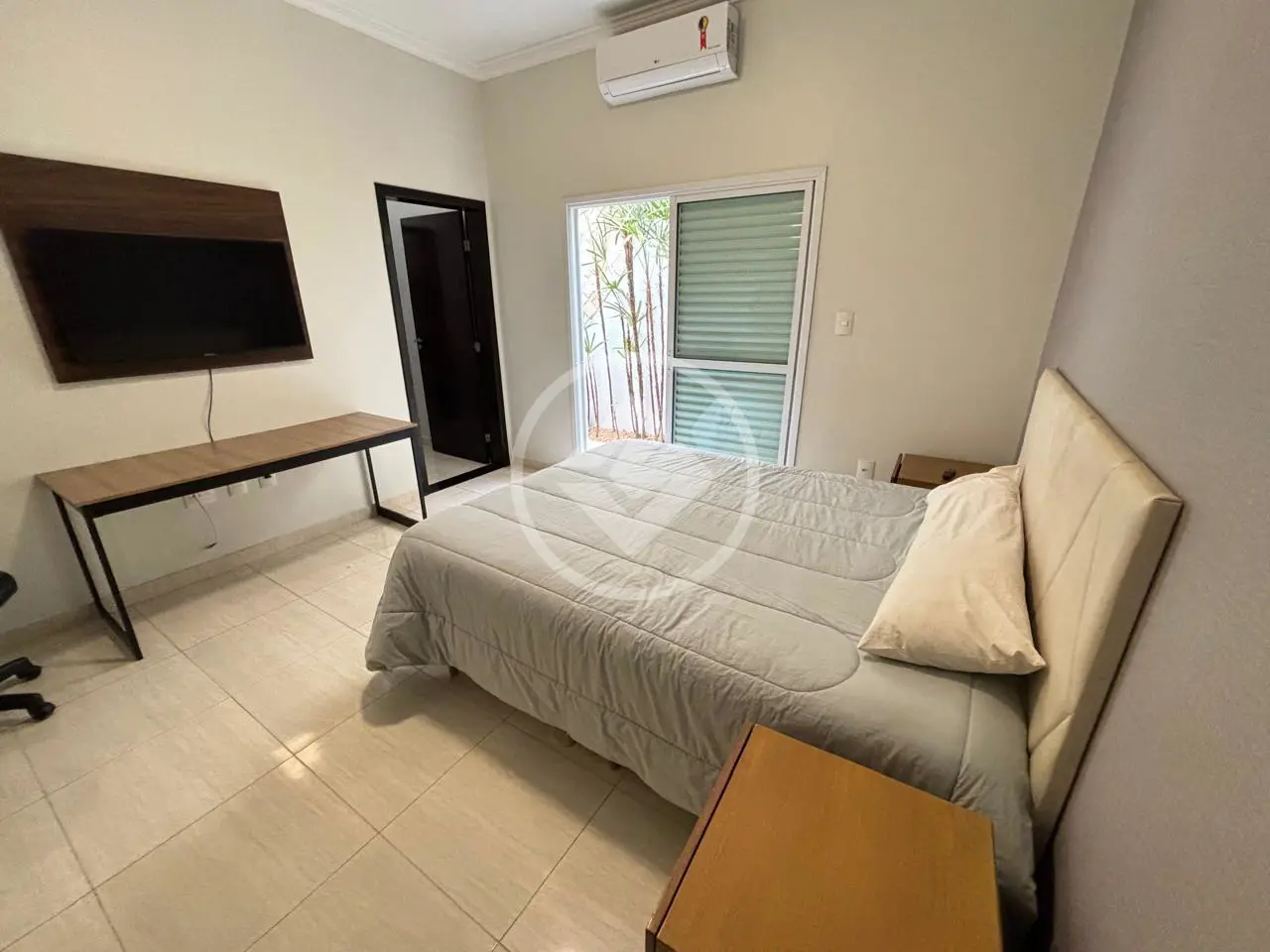 Imagem 4 - Casa em JARDIM KARAIBA, Uberlândia - MG