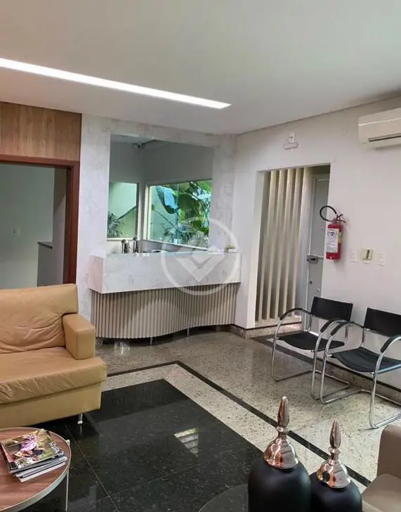 Imagem 1 - Casa Comercial em FUNDINHO, Uberlândia - MG