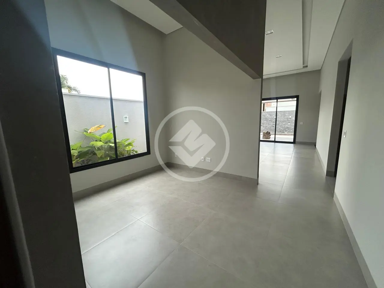 Casa Condomínio Laranjeiras, Uberlândia - MG — foto 1