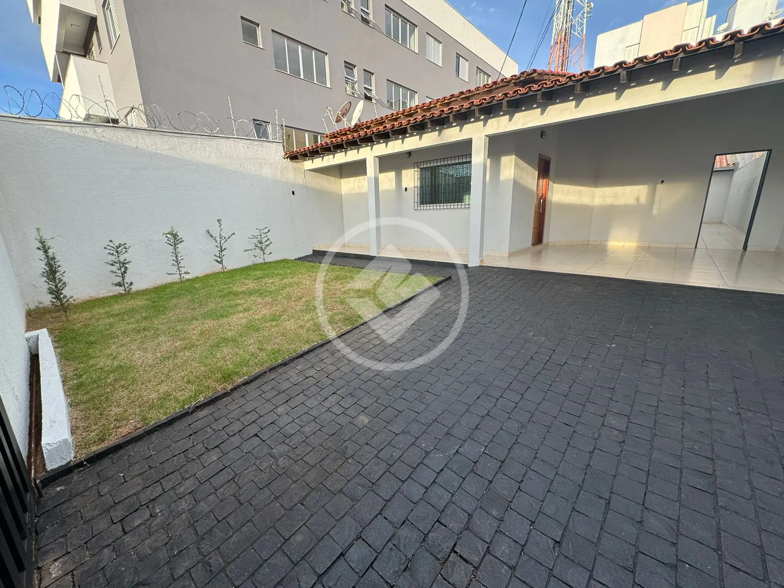 Casa SANTA MÔNICA, Uberlândia - MG — foto 1